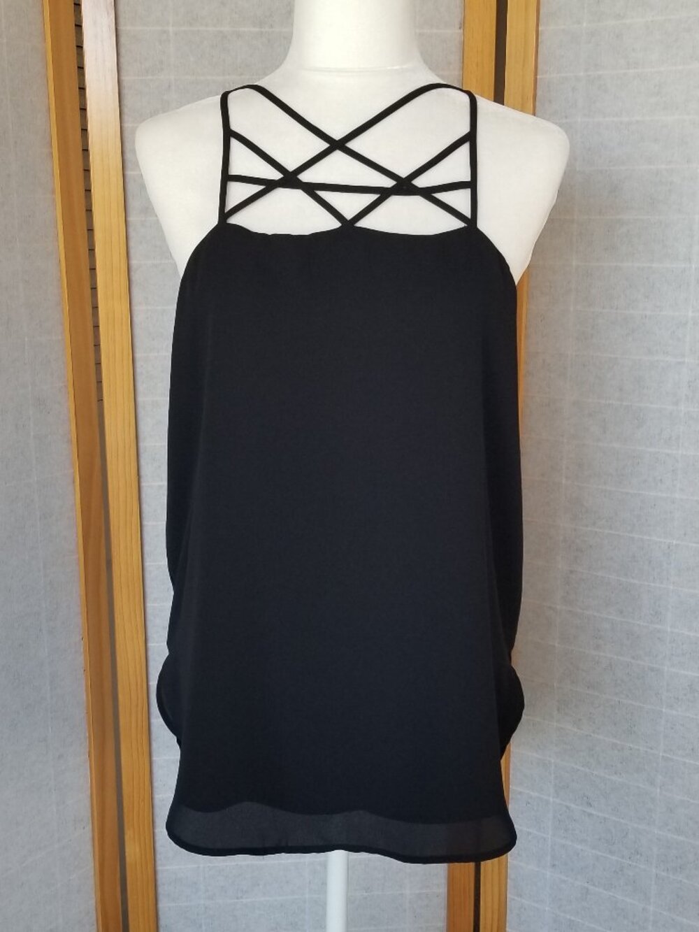 Express Barcelona Cami Tank Top Black Size Medium Strappy Flowing Fit